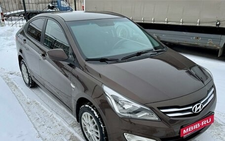 Hyundai Solaris II рестайлинг, 2014 год, 975 000 рублей, 3 фотография