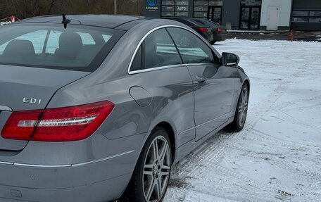 Mercedes-Benz E-Класс, 2009 год, 1 290 000 рублей, 7 фотография