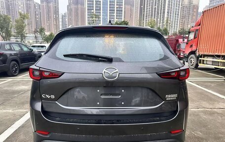 Mazda CX-5 II, 2024 год, 3 990 000 рублей, 4 фотография