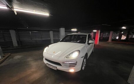 Porsche Cayenne III, 2013 год, 2 964 000 рублей, 15 фотография