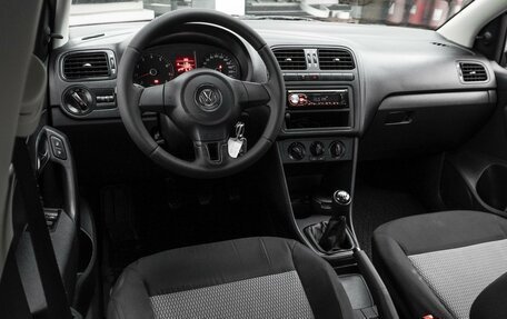 Volkswagen Polo VI (EU Market), 2013 год, 969 000 рублей, 6 фотография