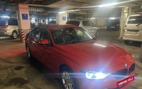 BMW 3 серия, 2018 год, 2 100 000 рублей, 10 фотография