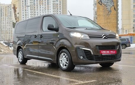 Citroen SpaceTourer I, 2022 год, 5 290 000 рублей, 17 фотография