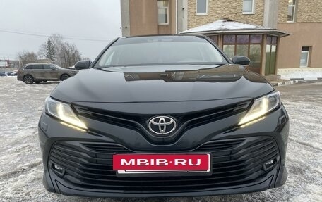 Toyota Camry, 2018 год, 2 950 000 рублей, 2 фотография