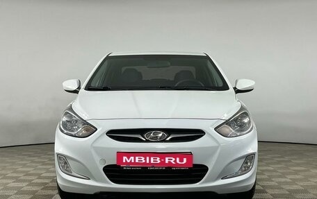 Hyundai Solaris II рестайлинг, 2011 год, 899 000 рублей, 2 фотография