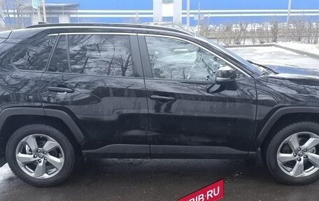 Toyota RAV4, 2021 год, 3 600 000 рублей, 3 фотография