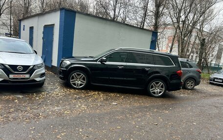 Mercedes-Benz GL-Класс, 2013 год, 2 850 000 рублей, 2 фотография