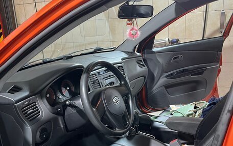 KIA Rio II, 2011 год, 700 000 рублей, 17 фотография