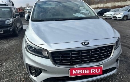 KIA Carnival III, 2019 год, 3 320 000 рублей, 16 фотография