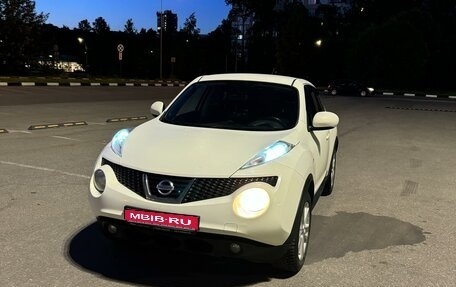 Nissan Juke II, 2014 год, 1 370 000 рублей, 1 фотография