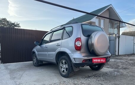 Chevrolet Niva I рестайлинг, 2012 год, 590 000 рублей, 4 фотография