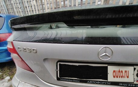 Mercedes-Benz C-Класс, 2005 год, 1 000 000 рублей, 8 фотография