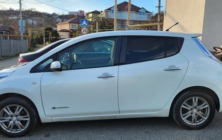 Nissan Leaf I, 2013 год, 649 999 рублей, 6 фотография