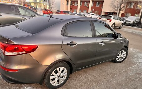 KIA Rio III рестайлинг, 2016 год, 1 050 000 рублей, 6 фотография