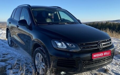 Volkswagen Touareg III, 2012 год, 1 800 000 рублей, 5 фотография