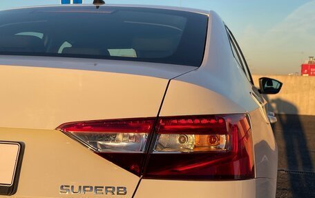 Skoda Superb III рестайлинг, 2019 год, 1 689 000 рублей, 8 фотография