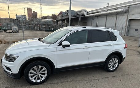 Volkswagen Tiguan II, 2017 год, 2 950 000 рублей, 2 фотография