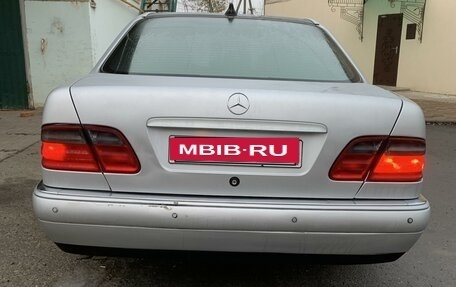 Mercedes-Benz E-Класс, 1999 год, 495 000 рублей, 5 фотография