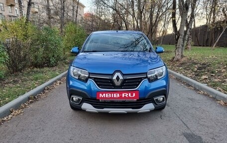 Renault Logan II, 2021 год, 1 420 000 рублей, 3 фотография