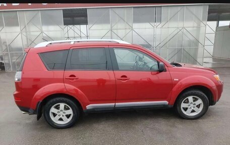 Mitsubishi Outlander III рестайлинг 3, 2007 год, 980 000 рублей, 9 фотография