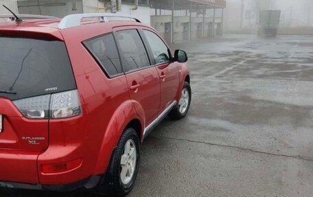 Mitsubishi Outlander III рестайлинг 3, 2007 год, 980 000 рублей, 6 фотография