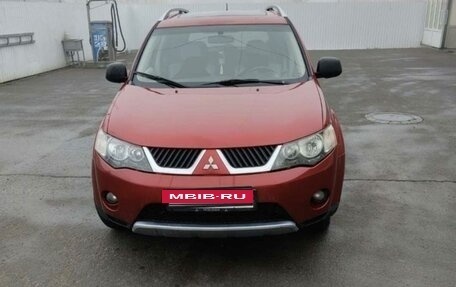 Mitsubishi Outlander III рестайлинг 3, 2007 год, 980 000 рублей, 2 фотография