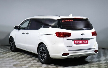 KIA Carnival III, 2019 год, 3 700 000 рублей, 7 фотография