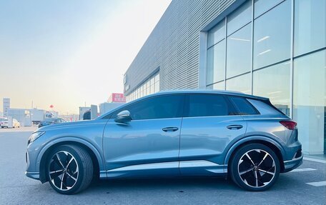 Audi Q4 e-tron, 2023 год, 3 700 000 рублей, 3 фотография