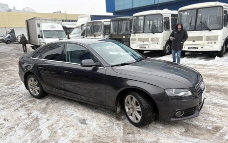 Audi A4, 2011 год, 900 000 рублей, 1 фотография