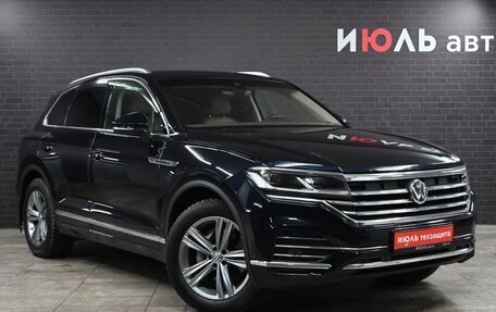 Volkswagen Touareg III, 2018 год, 5 390 000 рублей, 4 фотография