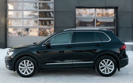 Volkswagen Tiguan II, 2019 год, 2 750 000 рублей, 2 фотография