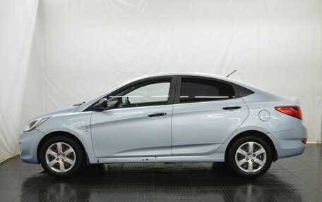 Hyundai Solaris II рестайлинг, 2011 год, 725 000 рублей, 8 фотография