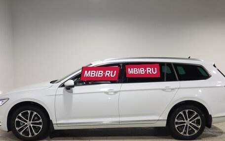 Volkswagen Passat B8 рестайлинг, 2018 год, 2 300 000 рублей, 8 фотография