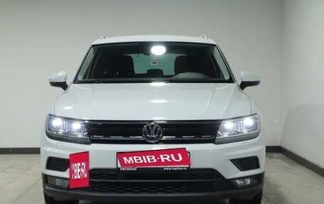 Volkswagen Tiguan II, 2018 год, 2 753 000 рублей, 3 фотография