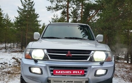 Mitsubishi Pajero III рестайлинг, 2001 год, 770 000 рублей, 24 фотография