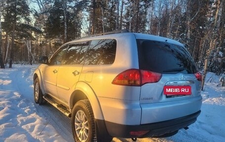 Mitsubishi Pajero Sport II рестайлинг, 2011 год, 1 950 000 рублей, 3 фотография