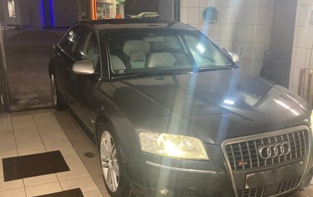 Audi S8, 2006 год, 2 500 000 рублей, 2 фотография