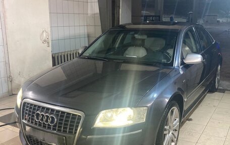 Audi S8, 2006 год, 2 500 000 рублей, 3 фотография