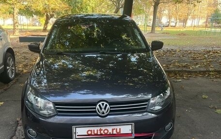 Volkswagen Polo VI (EU Market), 2015 год, 900 000 рублей, 3 фотография