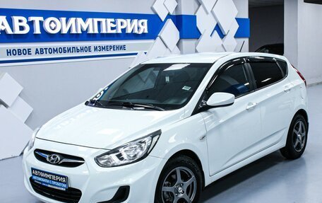 Hyundai Solaris II рестайлинг, 2012 год, 853 000 рублей, 3 фотография