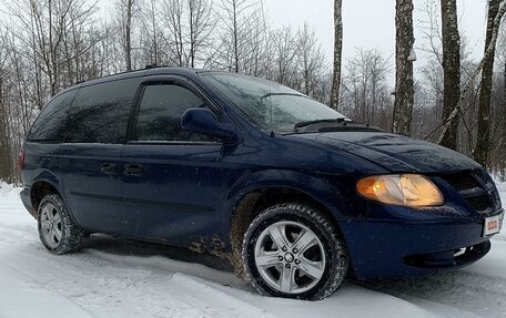 Chrysler Voyager IV, 2001 год, 430 000 рублей, 2 фотография