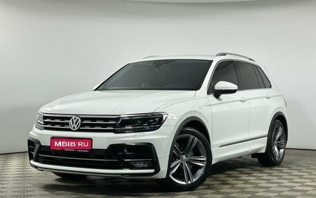 Volkswagen Tiguan II, 2019 год, 3 549 000 рублей, 1 фотография