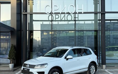 Volkswagen Touareg III, 2015 год, 2 890 000 рублей, 1 фотография