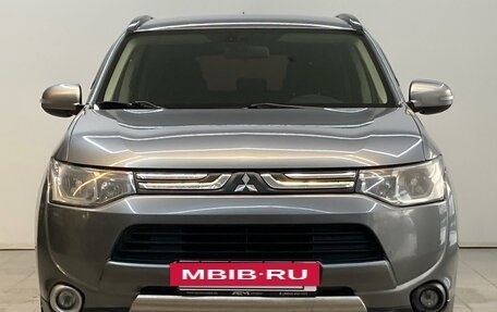 Mitsubishi Outlander III рестайлинг 3, 2012 год, 1 580 000 рублей, 2 фотография