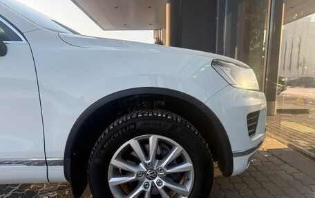 Volkswagen Touareg III, 2015 год, 2 890 000 рублей, 7 фотография