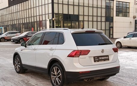 Volkswagen Tiguan II, 2018 год, 2 175 700 рублей, 8 фотография