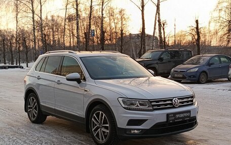 Volkswagen Tiguan II, 2018 год, 2 175 700 рублей, 3 фотография