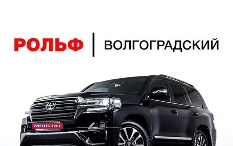 Toyota Land Cruiser 200, 2017 год, 8 450 000 рублей, 32 фотография