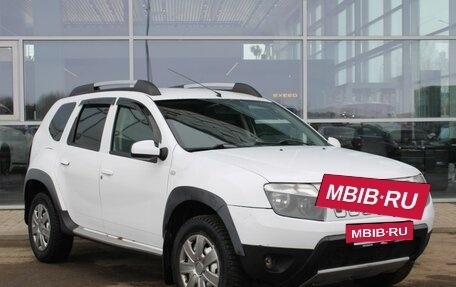 Renault Duster I рестайлинг, 2015 год, 616 000 рублей, 3 фотография