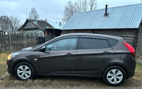 Hyundai Solaris II рестайлинг, 2015 год, 990 000 рублей, 3 фотография